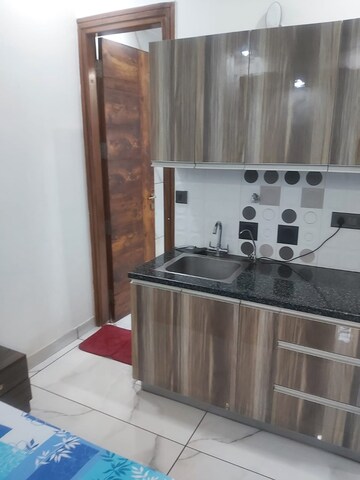 Kitchen in 1.5 BHK Independent House at Sector 55 – for Rent