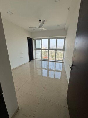 Room in 2 BHK Apartment at Ruparel Ariana, Parel – for Rent
