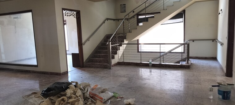 undefined, rwa-apartments-sector-52 6+ Bedroom 450 Sq.Mt. Independent House In Sector 52 Noida 9244676