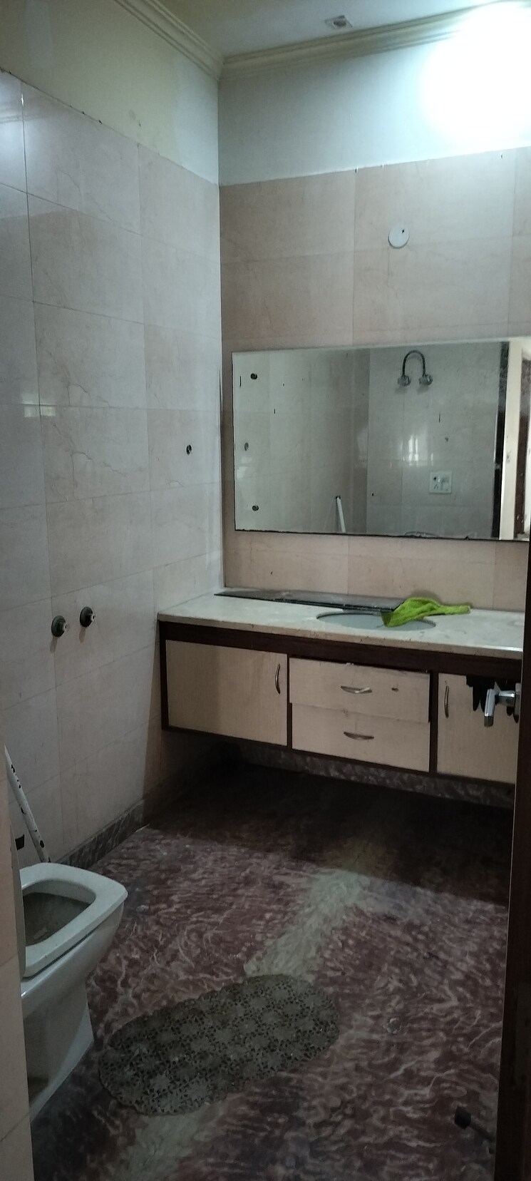 Kitchen, rwa-apartments-sector-52 6+ Bedroom 450 Sq.Mt. Independent House In Sector 52 Noida 9244676