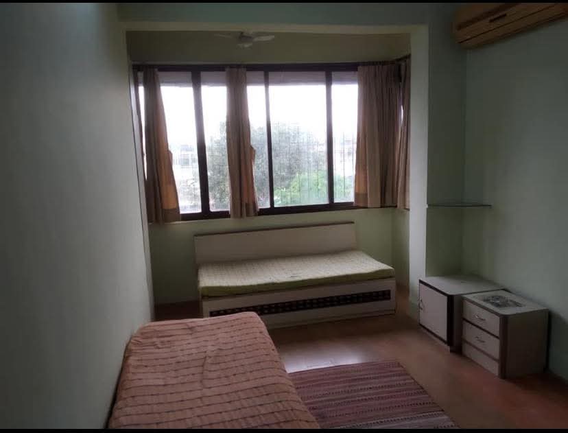 1 BHK Apartment For Rent in Neel Varsha Apartment