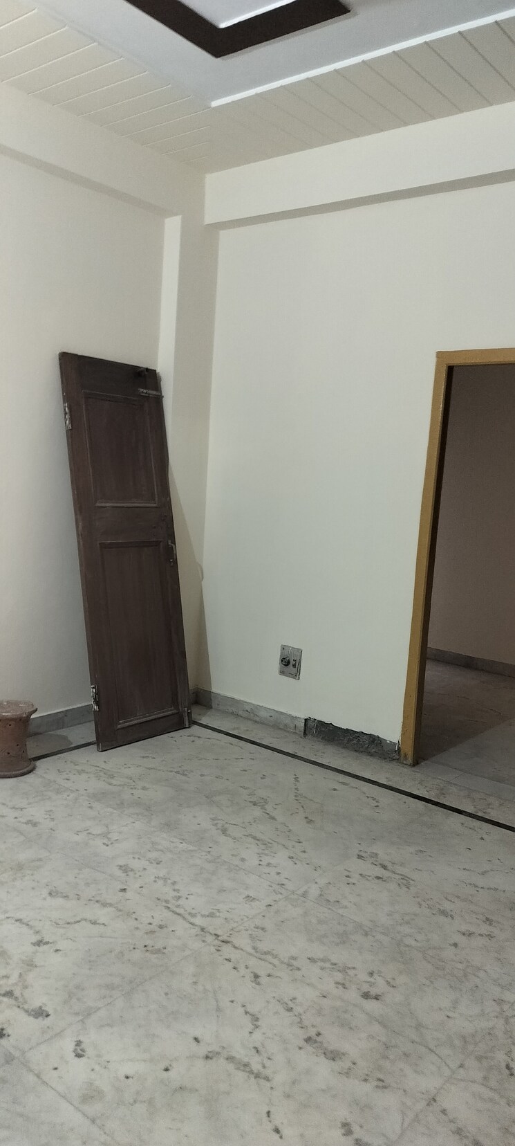 Room, rwa-apartments-sector-50 3 Bedroom 162 Sq.Mt. Independent House In Sector 50 Noida 9244691