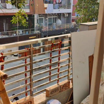 Balcony in 2 BHK Builder Floor at KG2 Apartments, Vikas Puri – for Rent