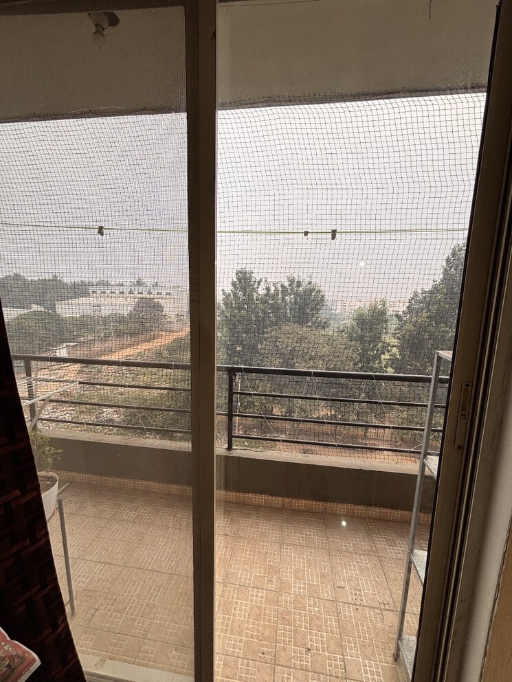 Balcony, estella-gracious 3 Bedroom 1297 Sq.Ft. Apartment In Kudlu Gate Bangalore 9244713