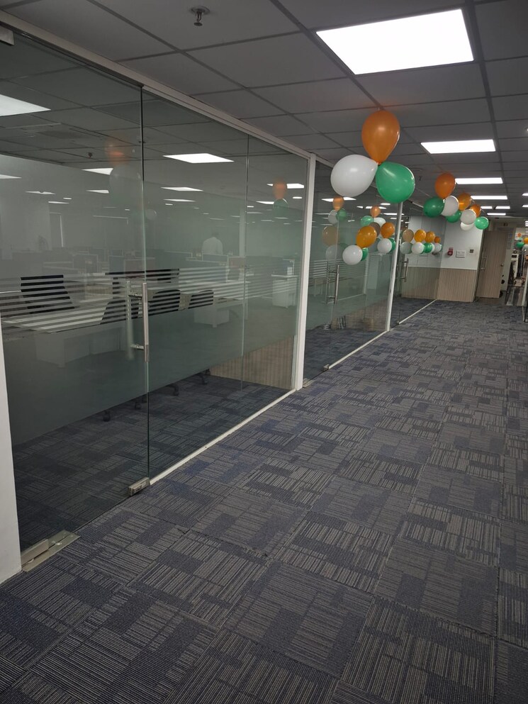  Parking, banjara hills Commercial Office Space 2555 Sq.Yd. In Banjara Hills Hyderabad 9244720