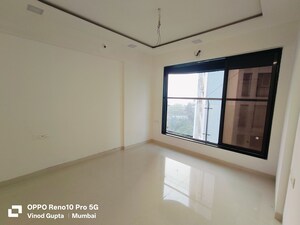 Room in 1 BHK Apartment at Siddharth Enclave Mumbai, Lower Parel – for Rent