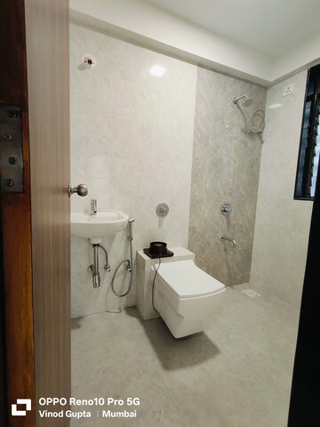 Bathroom in 1 BHK Apartment at Siddharth Enclave Mumbai, Lower Parel – for Rent