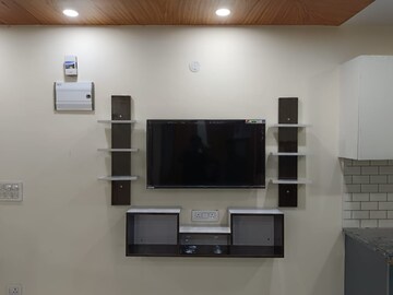 Furnished Amenities in 2 BHK Builder Floor at Saket – for Rent