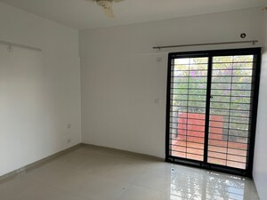 Room in 2 BHK Apartment at Bren Trillium, Hosa Road – for Sale