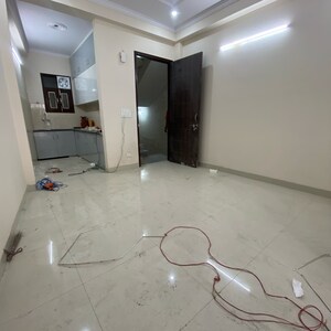 1 BHK Builder Floor For Rent in Chattarpur