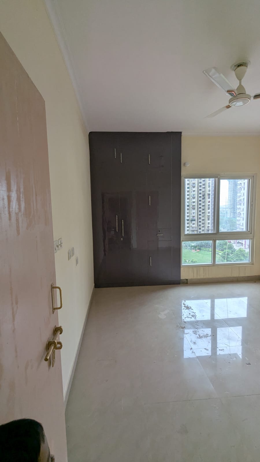 2.5 BHK + Pooja Room Apartment For Rent in UPAVP Ganga Yamuna And Hindon Enclave