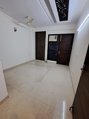 2 BHK Builder Floor For Rent in Unitech Arcadia, South City 2