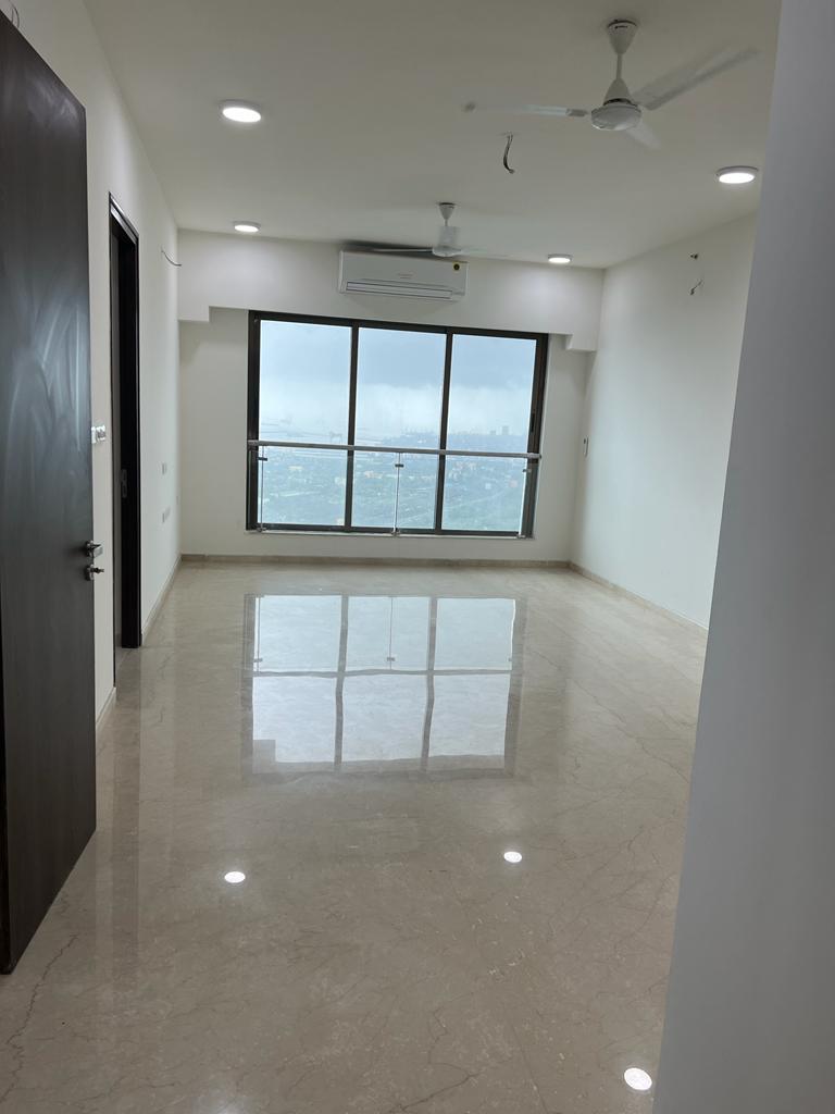 2 BHK Apartment For Rent in Chandak Cornerstone