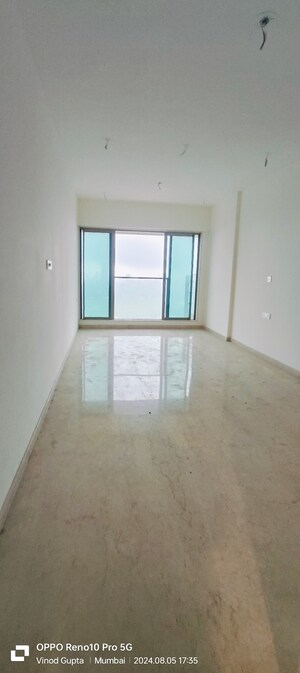 2 BHK Apartment For Rent in Chandak Cornerstone, Worli