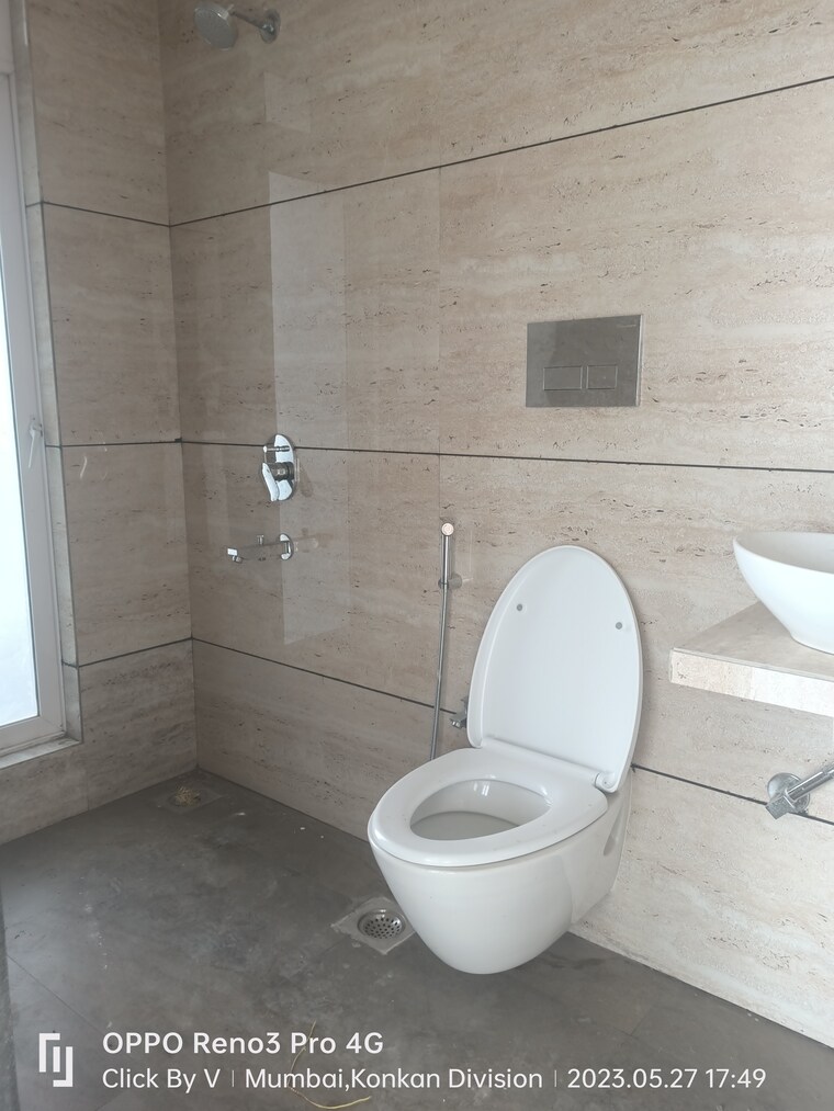 Bathroom, chandak-cornerstone 2 Bedroom 650 Sq.Ft. Apartment In Worli Mumbai 9244825