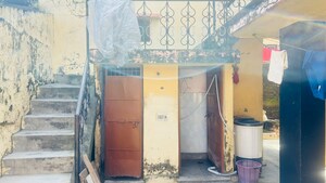 Bathroom in 4 BHK Independent House at Vijay Colony – for Sale