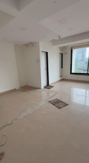  Office Space For Rent in Samarth Aishwarya, Andheri West