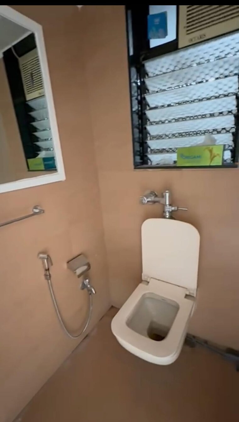 Washroom, samarth-aishwarya Commercial Office Space 650 Sq.Ft. In Andheri West Mumbai 9244867