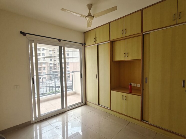 Room, snn-raj-serenity 3 Bedroom 1000 Sq.Ft. Apartment In Begur Road Bangalore 9244854