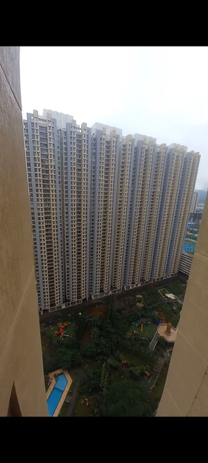 Team Area in 1 BHK Apartment at Raymond Ten X Habitat, Pokhran Road No Two – for Rent