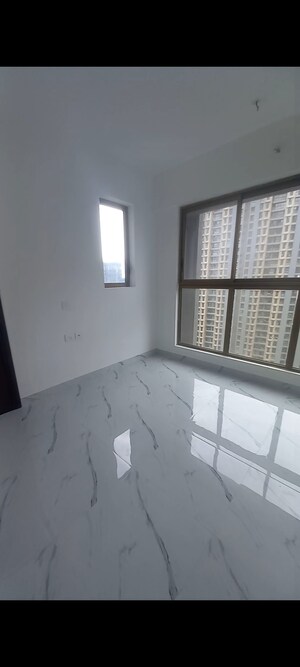 Room in 1 BHK Apartment at Raymond Ten X Habitat, Pokhran Road No Two – for Rent