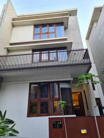5 BHK Villa For Sale in Embassy Boulevard, Yelahanka