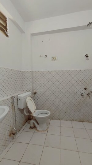 1 RK Apartment For Rent in Kingston Palace Begumpet, Begumpet