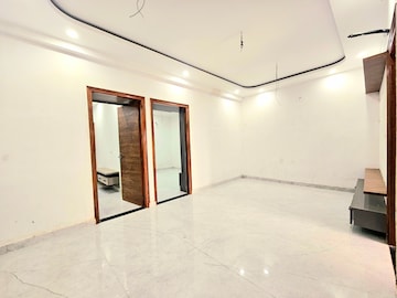 3 BHK Builder Floor For Sale in High Ground