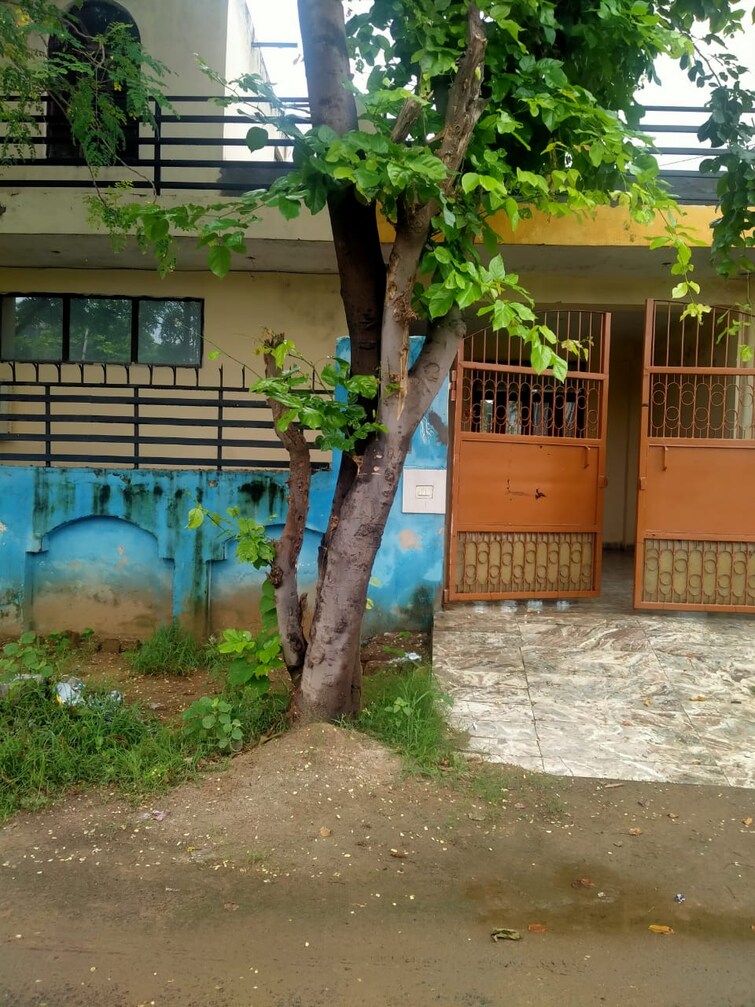 Cover Image, sigma ii greater noida 2 Bedroom 300 Sq.Mt. Independent House In Sigma Ii Greater Noida Greater Noida 9244974