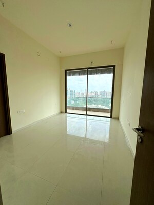 Room in 3 BHK Apartment at Ariisto Heaven Siesta, Mulund West – for Rent