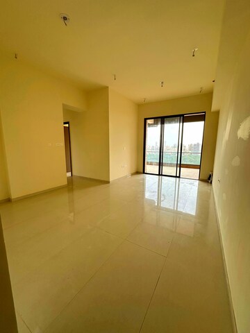 Room in 3 BHK Apartment at Ariisto Heaven Siesta, Mulund West – for Rent
