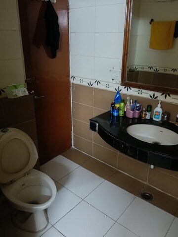 Master Bedroom in 1 BHK Apartment at Parsvnath Green Ville, Sector 48 – for Rent