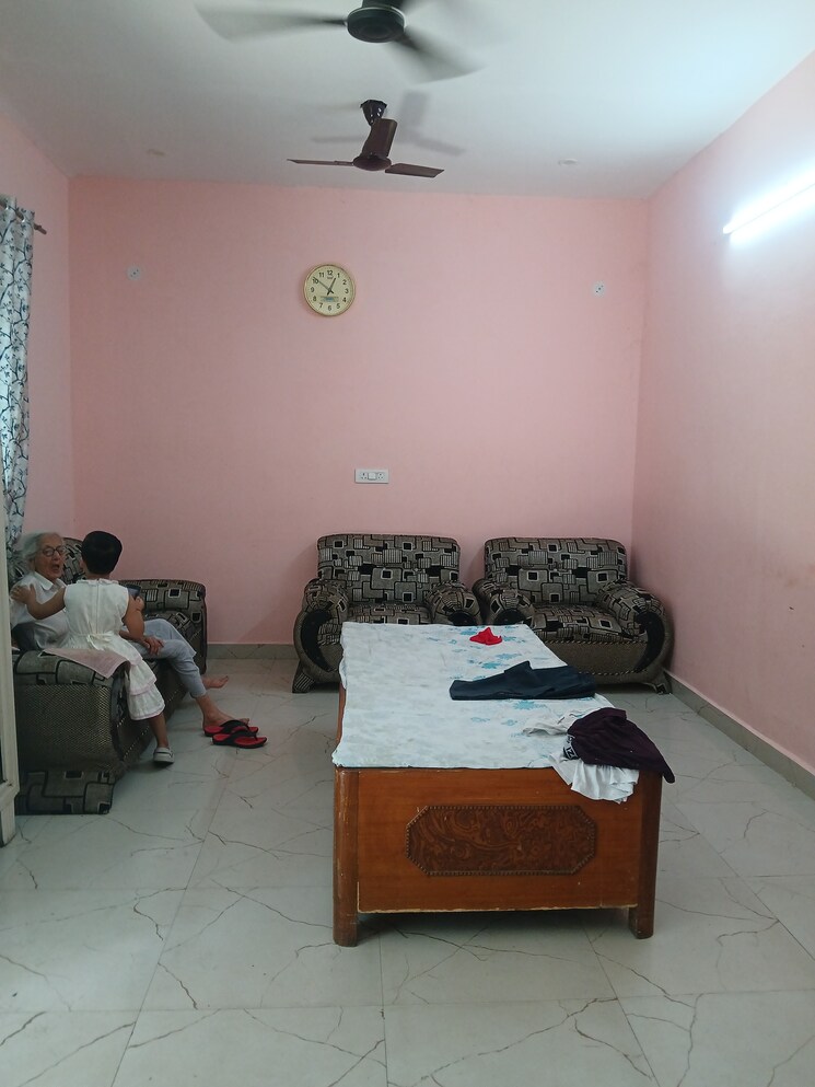 Living Room, rwa-apartments-sector-122 2 Bedroom 162 Sq.Mt. Villa In Sector 122 Noida 9245033