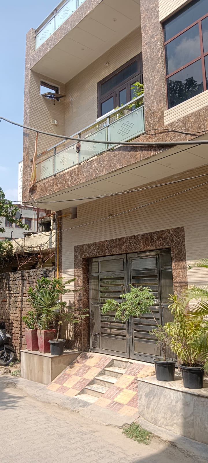 3 BHK + Extra Room Independent House For Sale in Sector 82