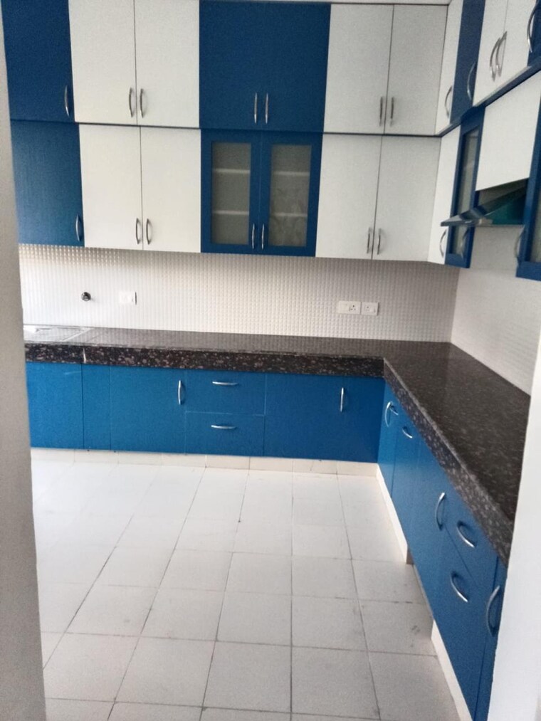 Kitchen, mapsko-royale-ville 4 Bedroom 3500 Sq.Ft. Apartment In Sector 82 Gurgaon 9242484