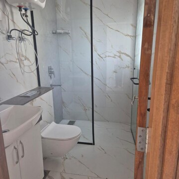 Bathroom in 3 BHK Apartment at M3M Sky City, Sector 65 – for Rent