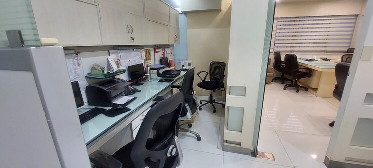 Team Area, 215-atrium Commercial Office Space 1000 Sq.Ft. In Andheri East Mumbai 9245134