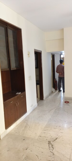 Building Lobby in 3 BHK Apartment at RWA Apartments Sector 50, Sector 50 – for Rent