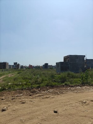  Plot For Sale in Sector 124