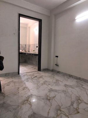 2 BHK Builder Floor For Rent in Chattarpur