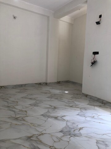 Room in 2 BHK Builder Floor at Chattarpur – for Rent
