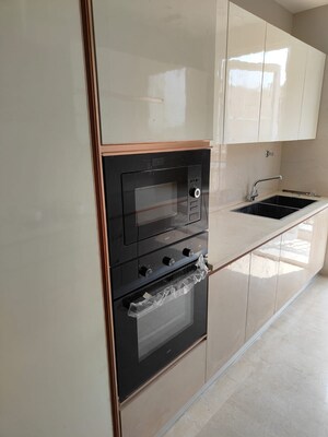 Furnished Amenities in 4 BHK Builder Floor at Aradhya Homes, Sector 67a – for Rent