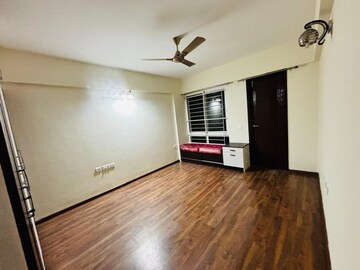 Room in 3 BHK Apartment at Sumadhura Madhuram, Whitefield – for Rent