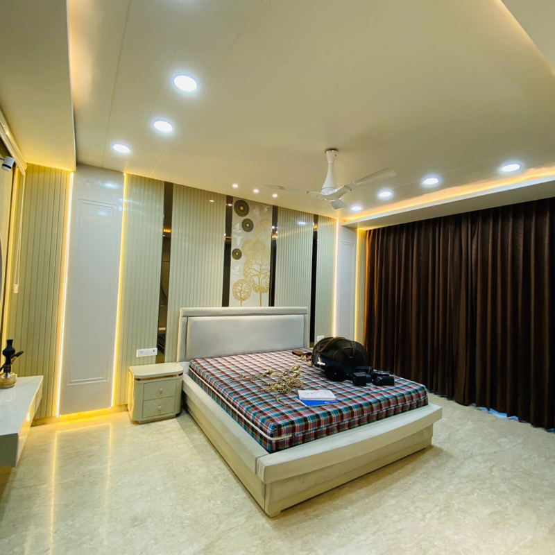 4 BHK 4500 Sq.Ft. Builder Floor in Uppal Southend