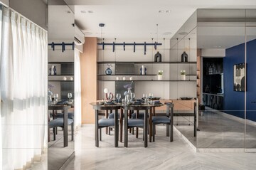 Gym in 6+ BHK Apartment at Indiabulls Blu, Worli – for Rent