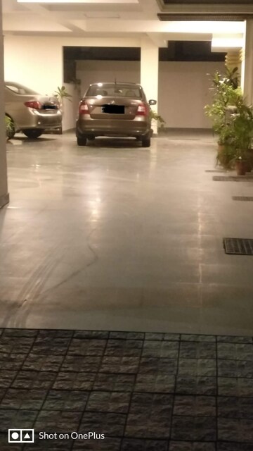 Parking in 3 BHK Apartment at Anant Raj The Estate Floors, Sector 63a – for Sale