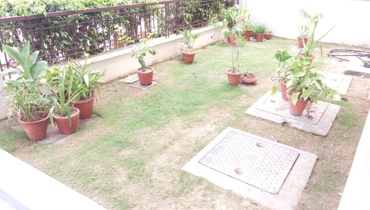 Garden, anant-raj-the-estate-floors 3 Bedroom 2114 Sq.Ft. Apartment In Sector 63a Gurgaon 9245235