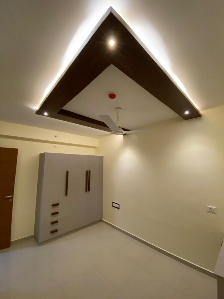 Room, incor-one-city 3 Bedroom 1735 Sq.Ft. Apartment In Kukatpally Hyderabad 9245094