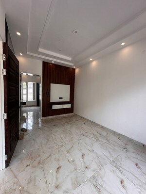 Room in 3 BHK Independent House at Sector 124 – for Sale