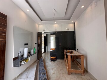 Room in 3 BHK Independent House at Sector 124 – for Sale